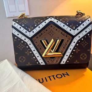 Louis Vuitton Limited edition Twist monogram Geometric Shoulder-cross body Bag.